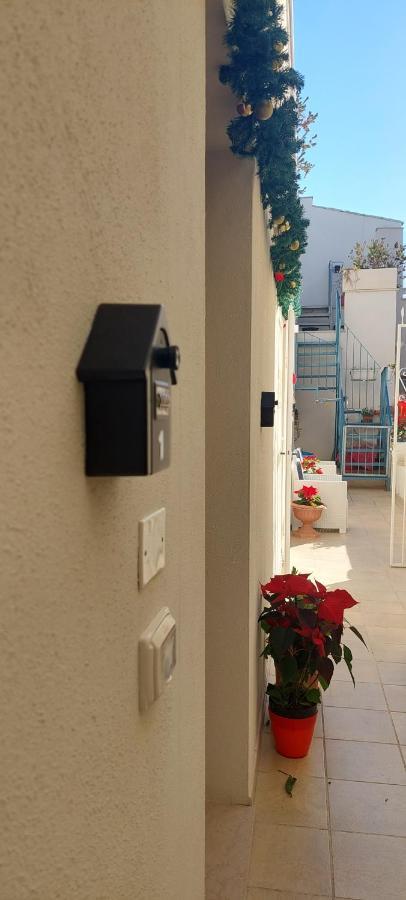 Trani La Grazia B&B Bagian luar foto