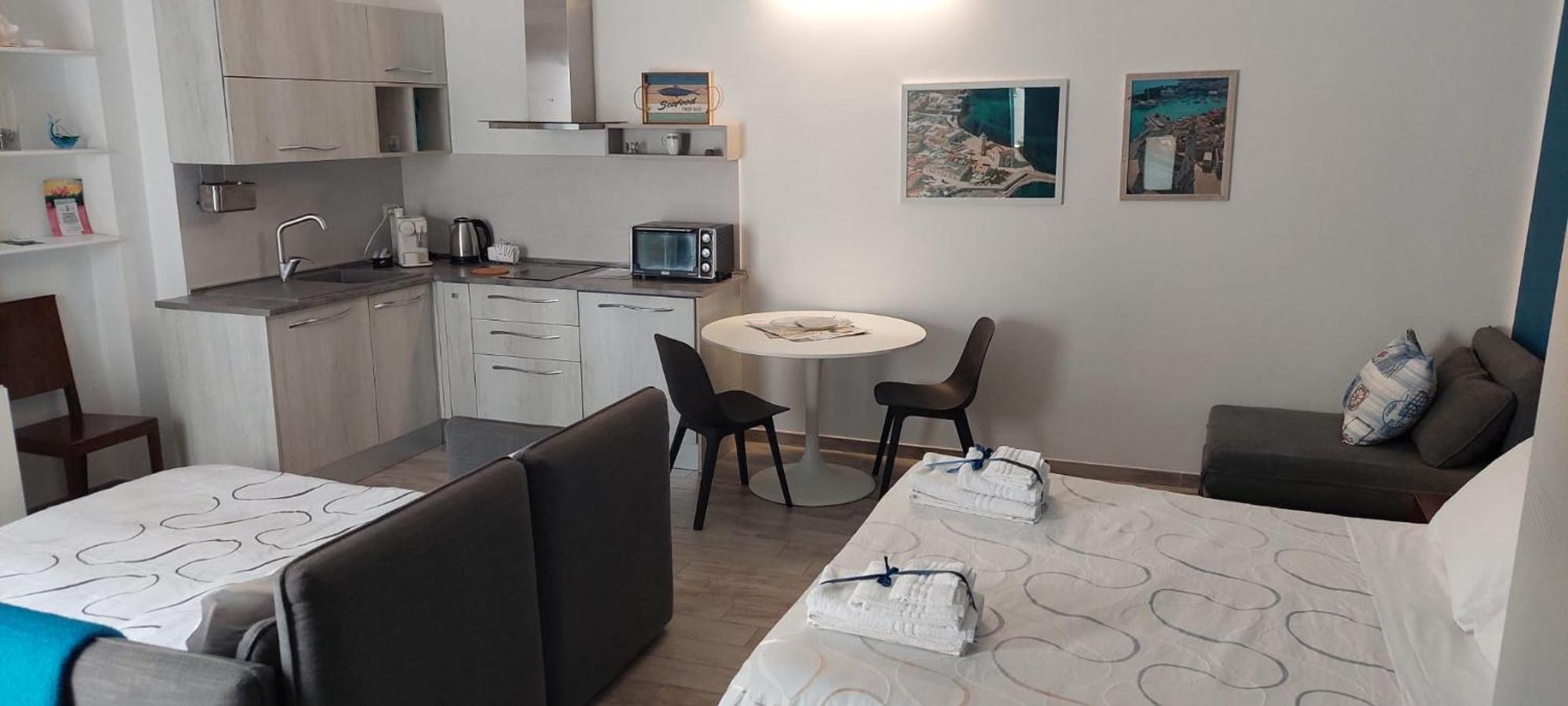 Trani La Grazia B&B Bagian luar foto